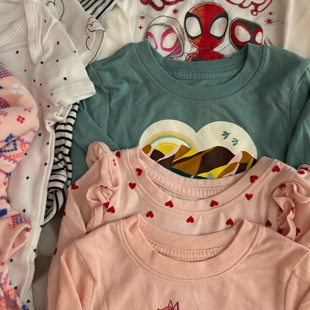 18 Month Girls Bundle Lot of 34 pieces - Picture 3 of 12